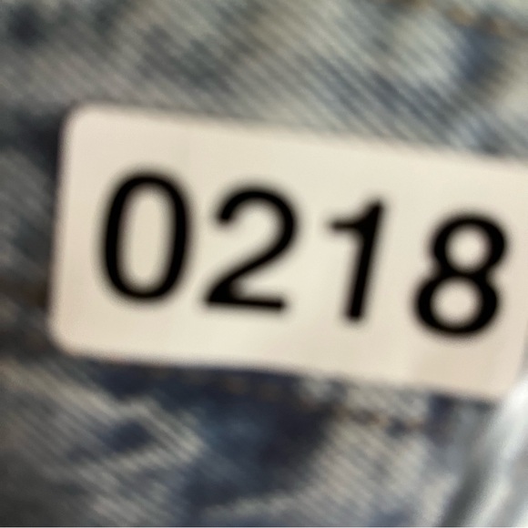 A&F 27/4r 90’s Skinny High Rise Jeans in Acid Wash Abercrombie & Fitch - Picture 9 of 9